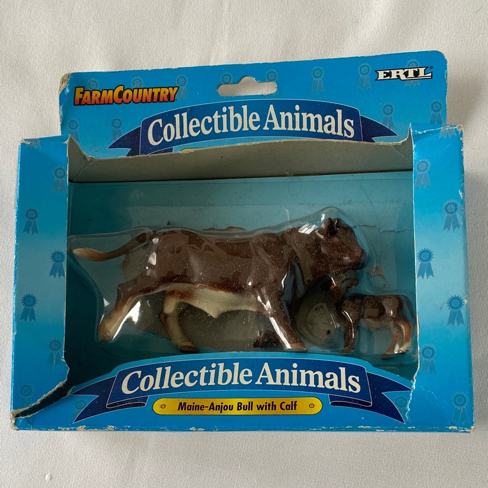 ERTL Collectible Animals Maine-Anjou Bull with Calf In Box